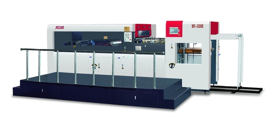 satın al Max.Kağıt Boyutu 1500 × 1105mm için 0.18mm Yarım Otomatik Die Kesme Makinesinin hassasiyeti online manufacture